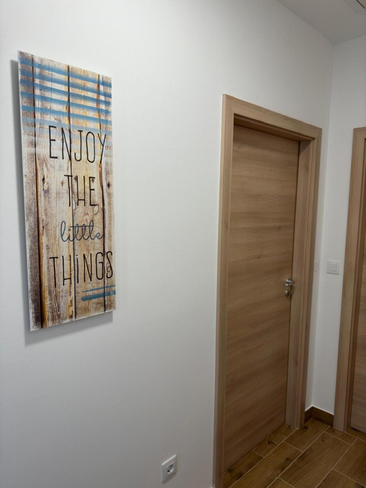 Accommodation Divanovic With Sea View 두브로브니크 외부 사진